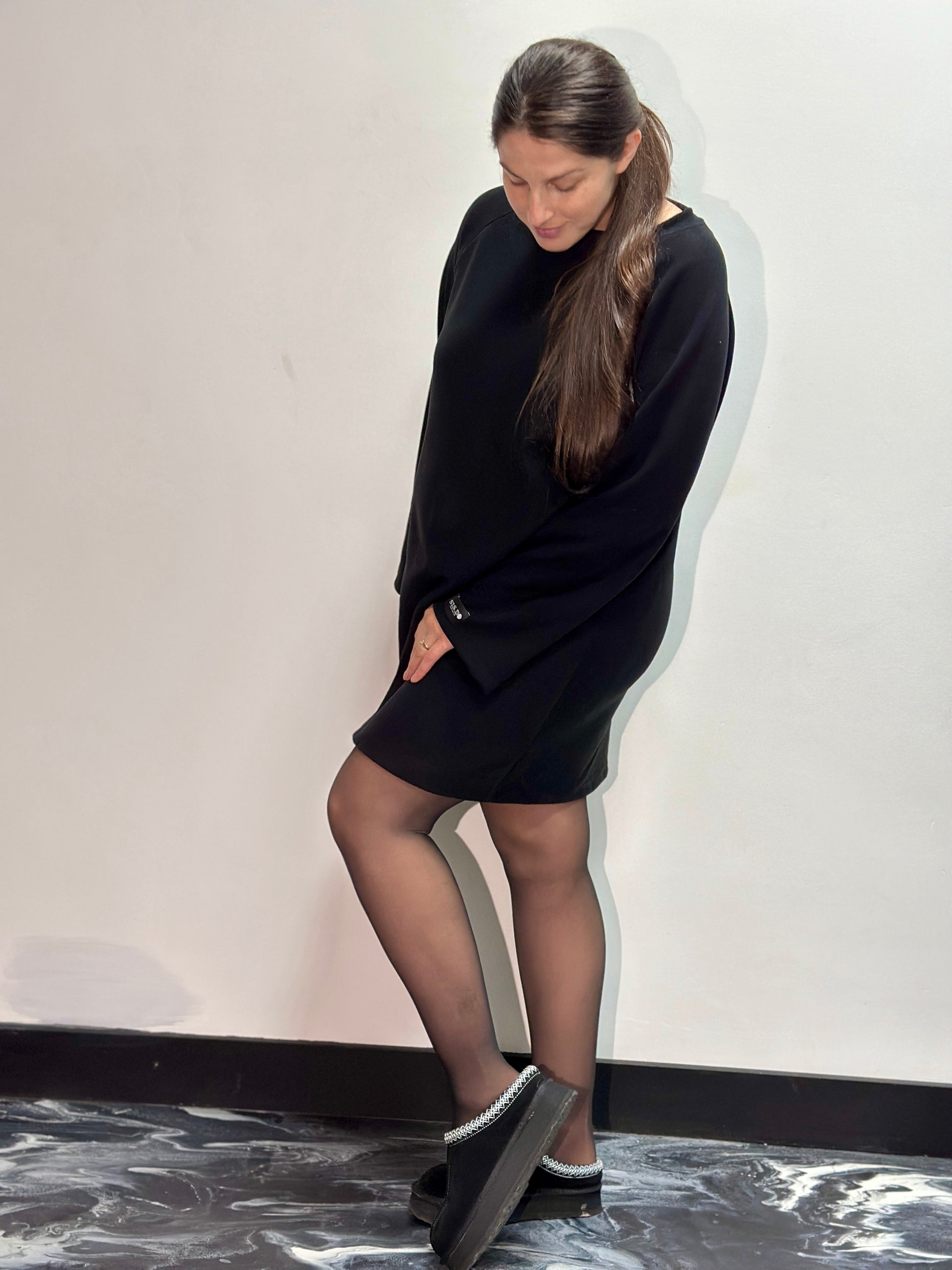 Moteriška megzto trikotažo suknelė/tunika