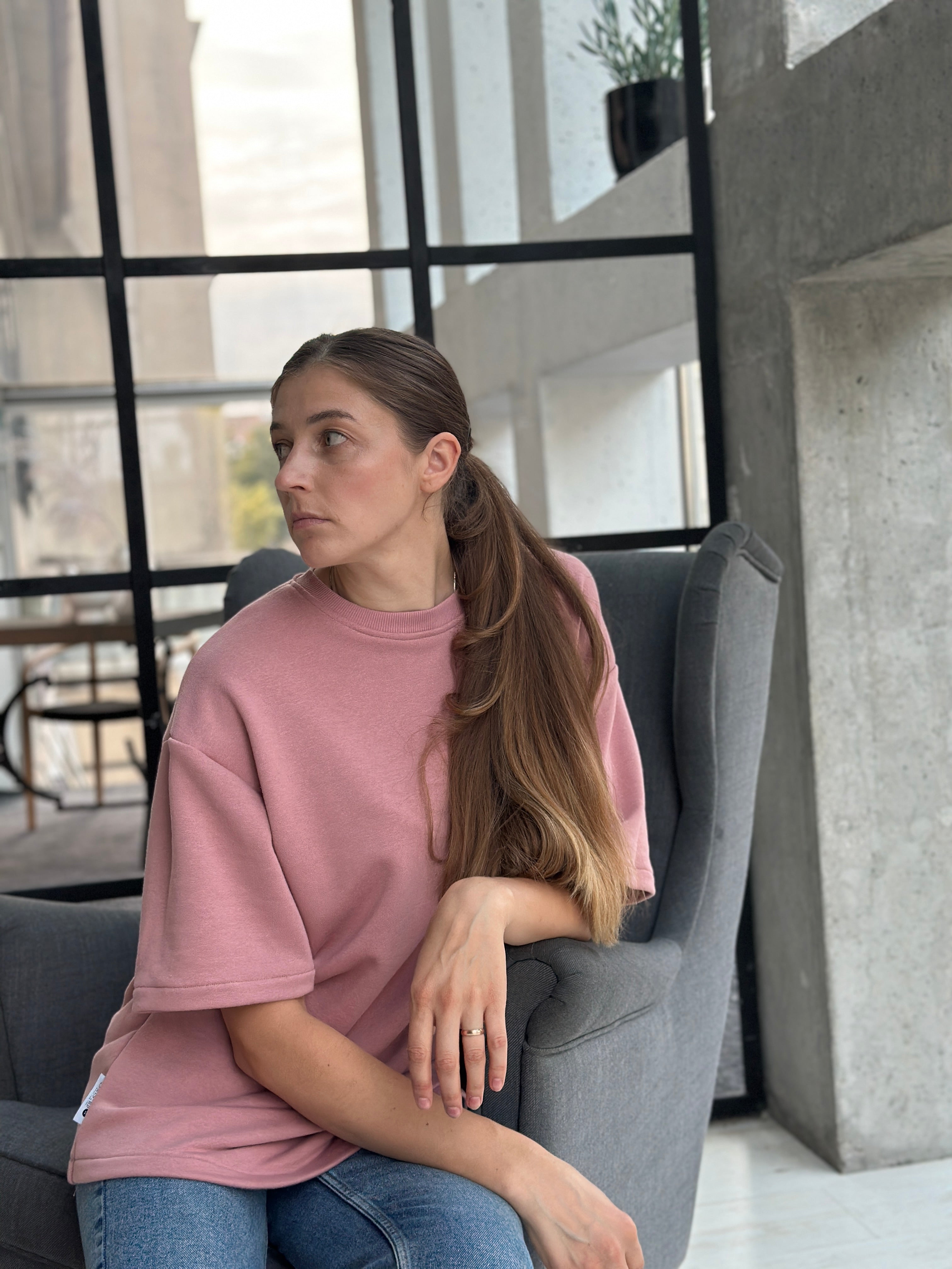 Moteriška palaidinė iš trisiūlio “Pelenų rožė”